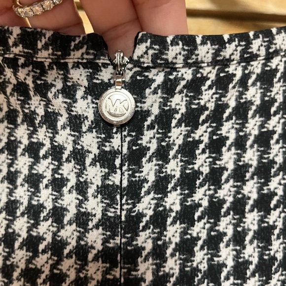 Michael Kors classic houndstooth print dress - Picture 3 of 5